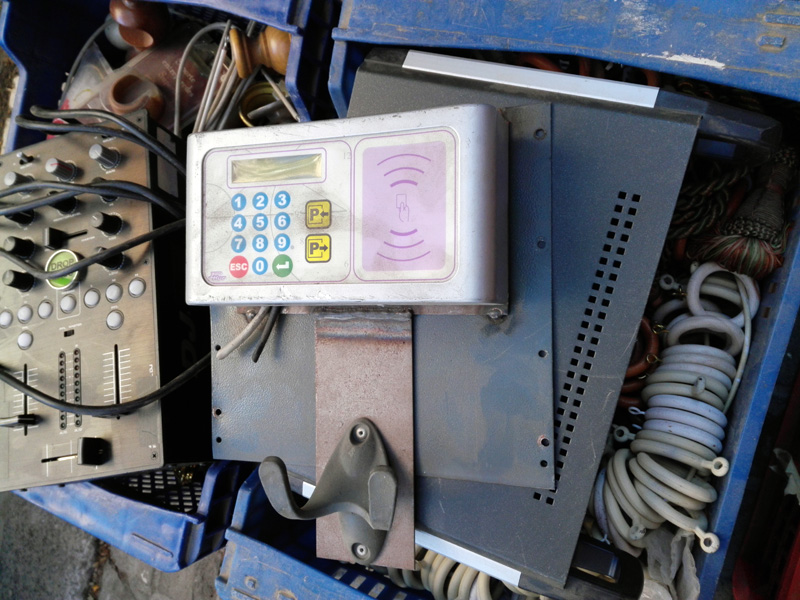 material ferreteria griferia electricidad consultar modelos y cantidades